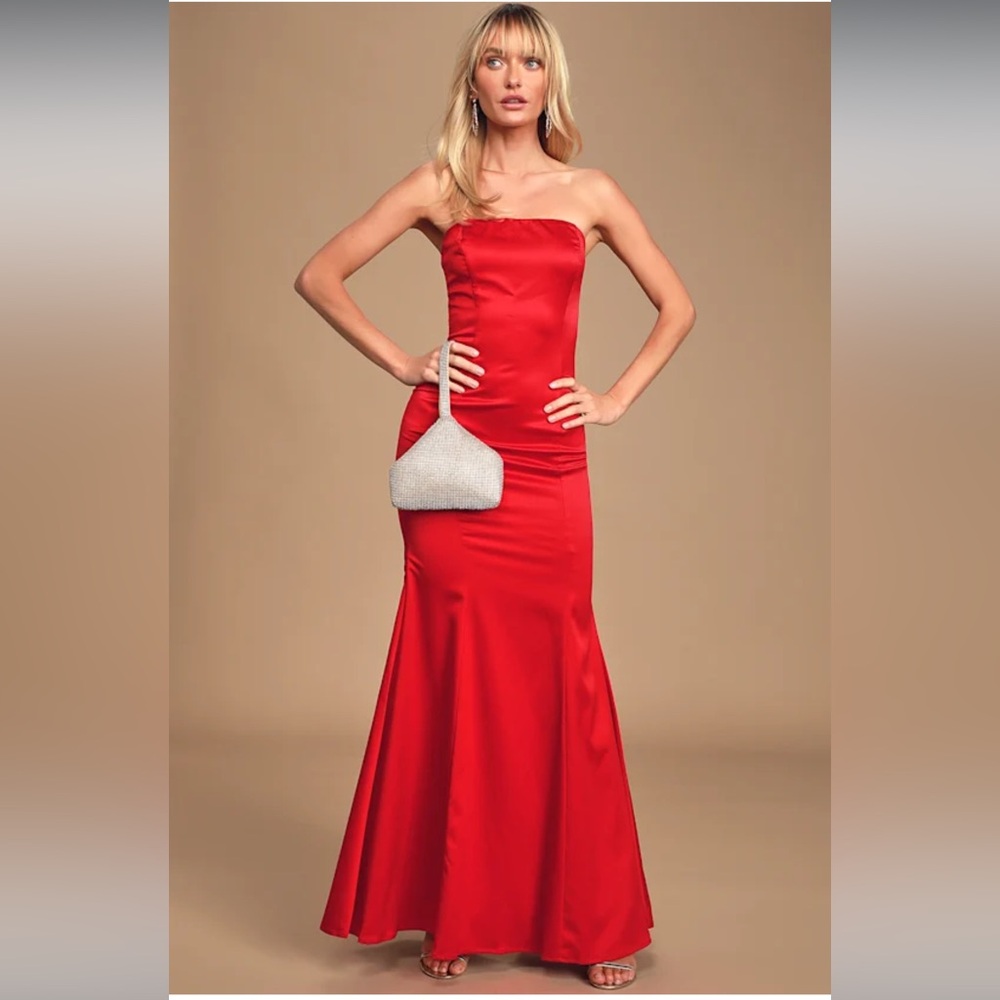 Hearts Run Wild Red Satin Strapless Dress - Picture 2 of 14